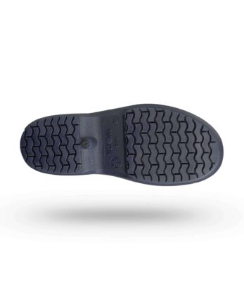 Par de zuecos WOCK Bloc con clip sobre fondo blanco.