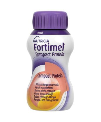 Une bouteille de Fortimel Compact Protein Peach/Mango 4x125ml sur un fond blanc.